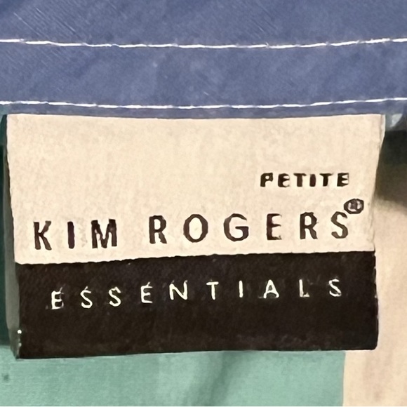 💥Kim Rogers Essentials Petite Women Blouse Plaid 3/4 Sleeves Button Front 8P - Picture 3 of 8